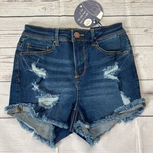 Blue age denim shorts
